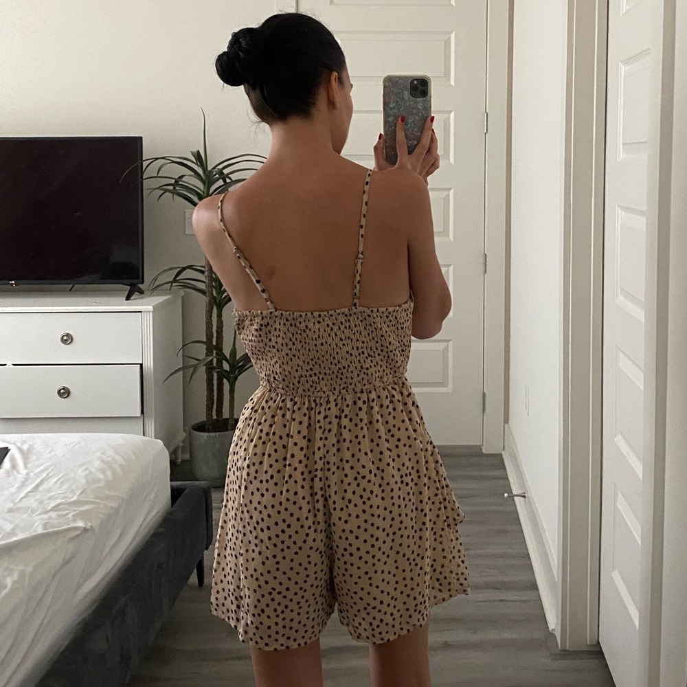 Ruffle Romper - Picture 3 of 4
